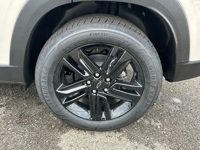 new 2026 Chevrolet Trax car, priced at $25,296