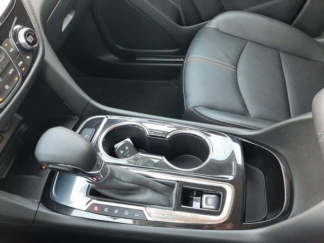 used 2022 Chevrolet Equinox car, priced at $21,669