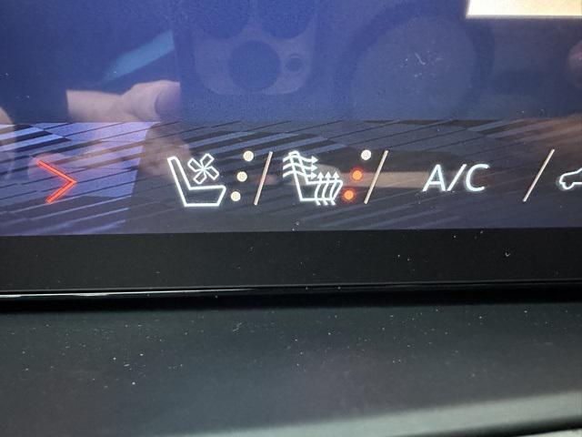 new 2025 Chevrolet Suburban car, priced at $79,557