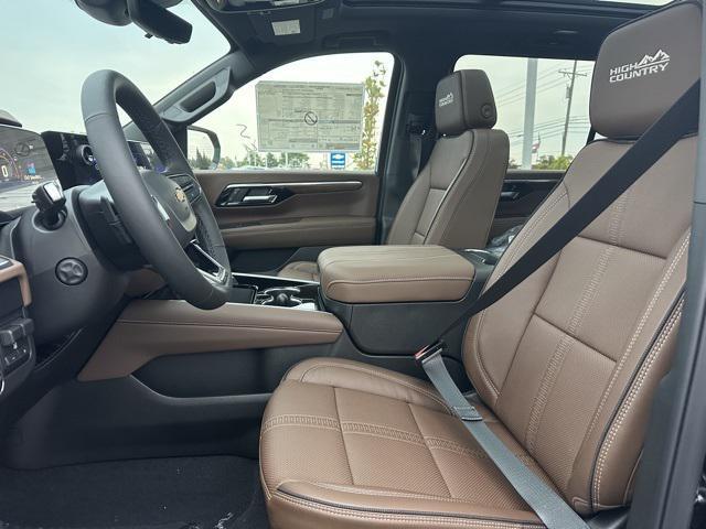 new 2025 Chevrolet Suburban car, priced at $79,557