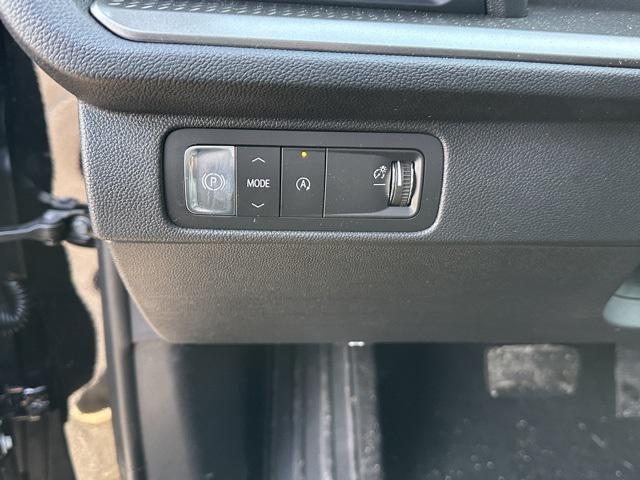 new 2026 Chevrolet Traverse car, priced at $42,297