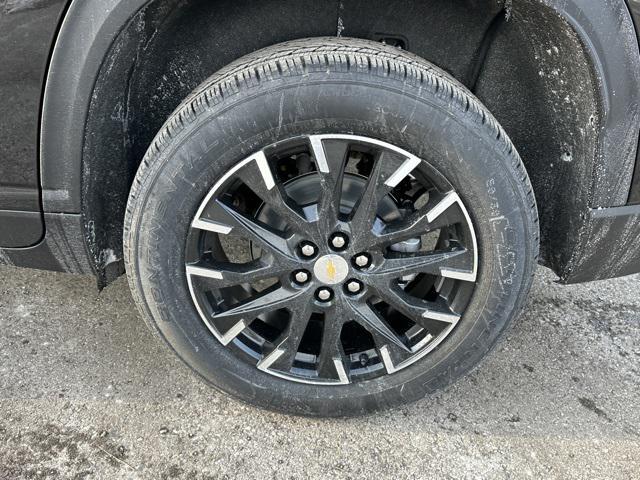 new 2026 Chevrolet Traverse car, priced at $42,297