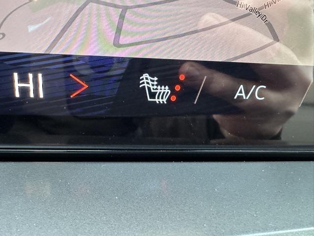 new 2026 Chevrolet Traverse car, priced at $42,297