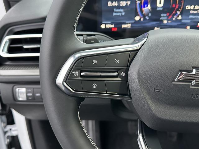 new 2026 Chevrolet Traverse car, priced at $43,683