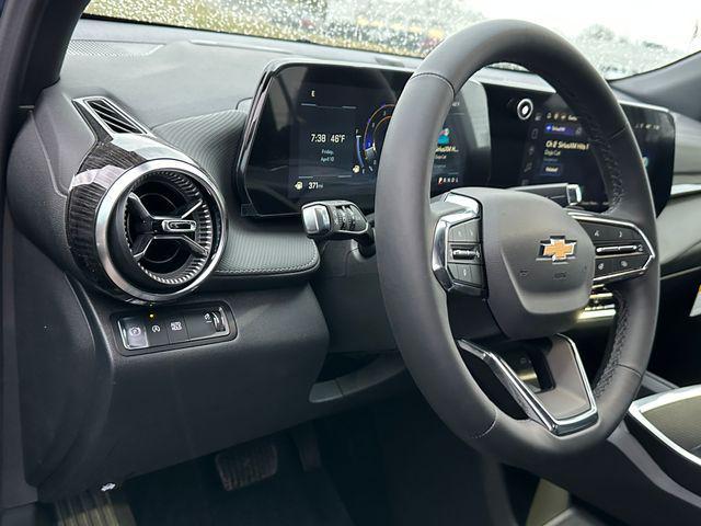 new 2026 Chevrolet Equinox car, priced at $28,671