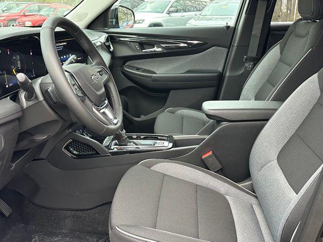 new 2026 Chevrolet TrailBlazer car, priced at $25,930