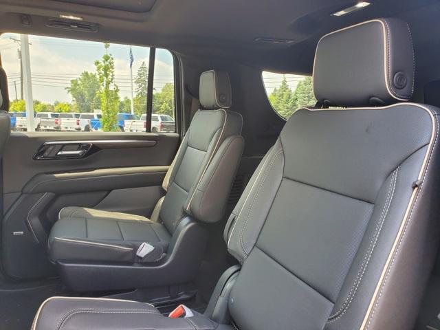 new 2025 Chevrolet Suburban car, priced at $73,443