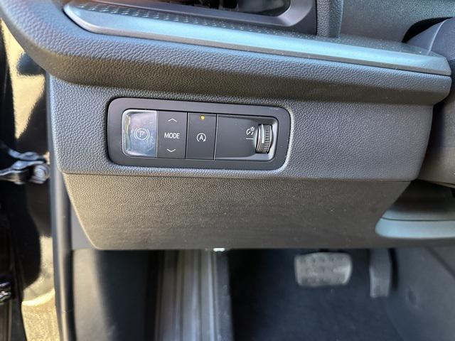 new 2026 Chevrolet Traverse car, priced at $37,561