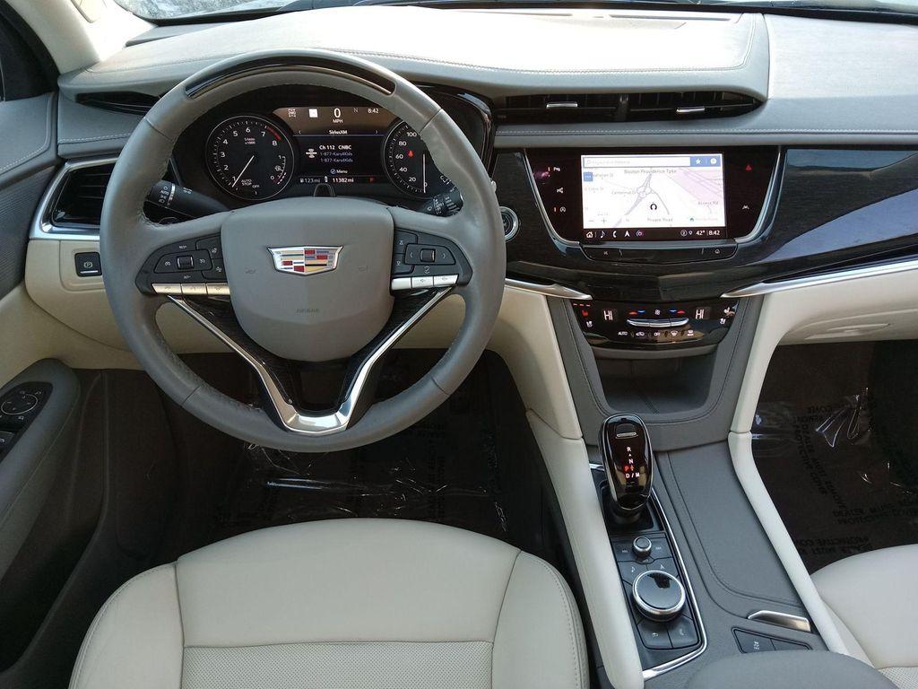used 2023 Cadillac XT6 car, priced at $46,533
