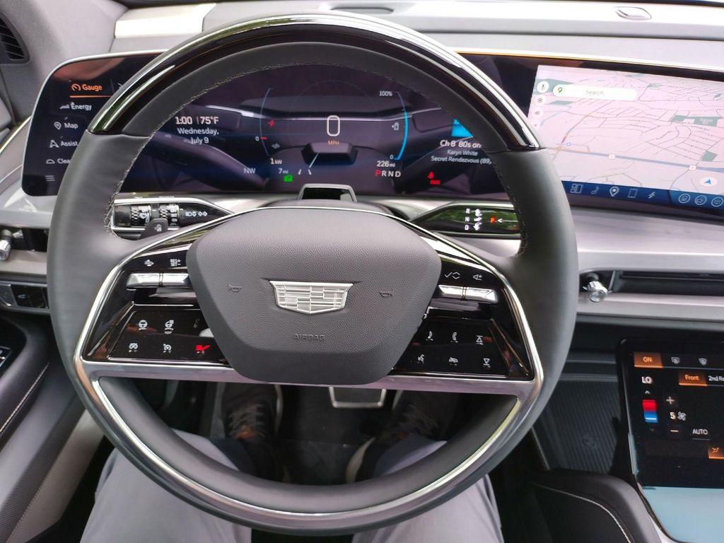 new 2026 Cadillac VISTIQ car, priced at $81,135