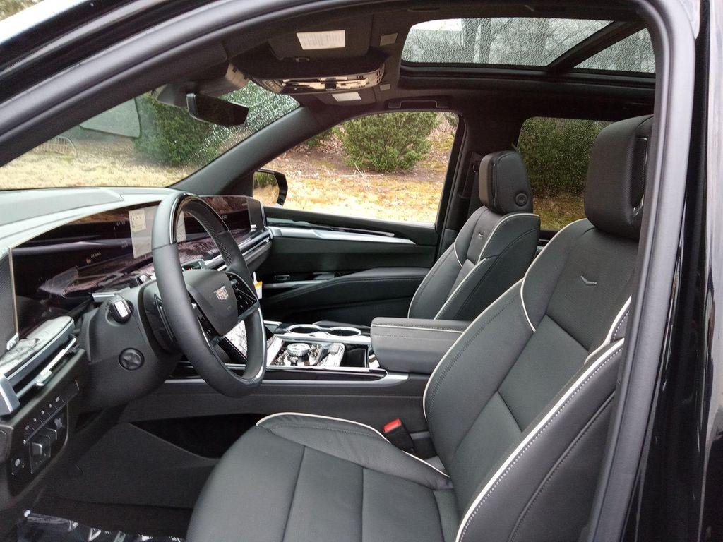 used 2026 Cadillac Escalade ESV car, priced at $119,145