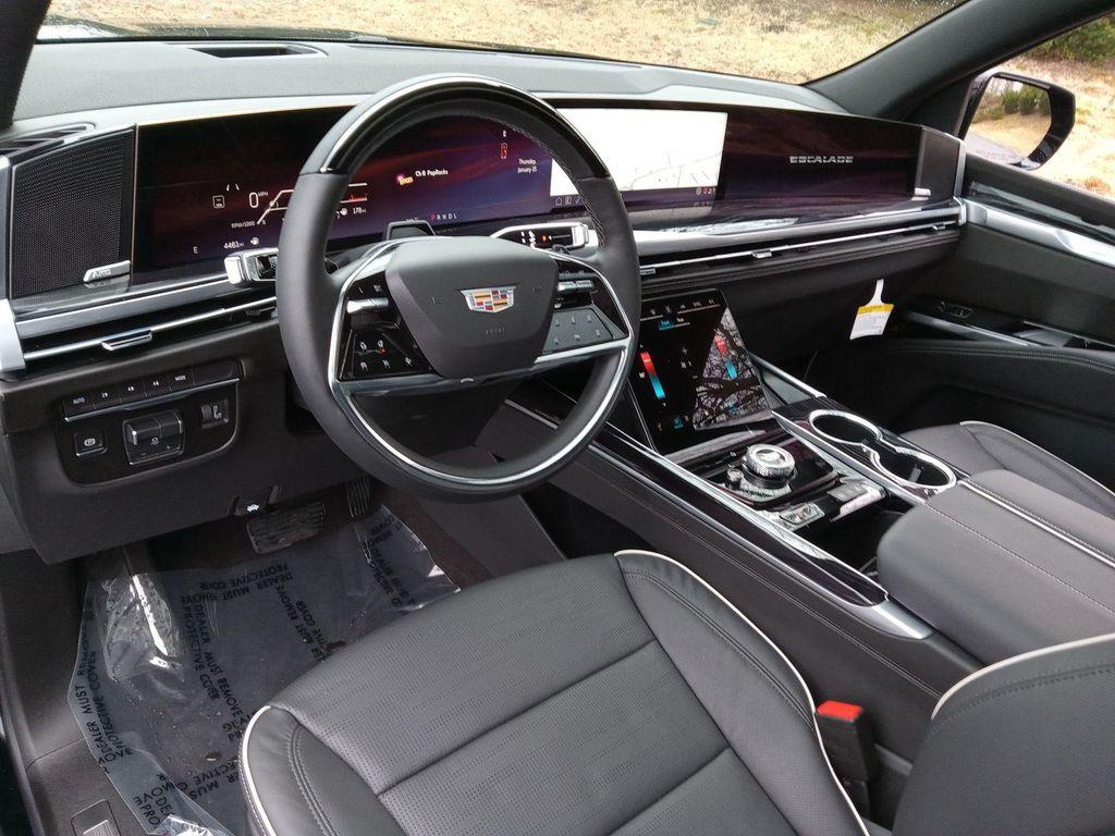 used 2026 Cadillac Escalade ESV car, priced at $119,145