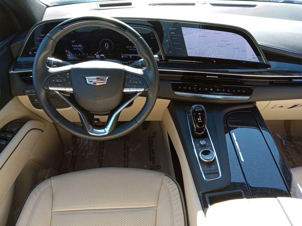 used 2024 Cadillac Escalade ESV car, priced at $88,438