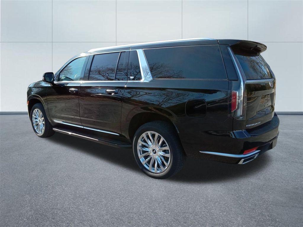 used 2024 Cadillac Escalade ESV car, priced at $88,438