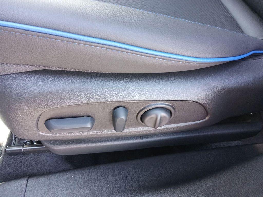 used 2025 Buick Encore GX car, priced at $28,264
