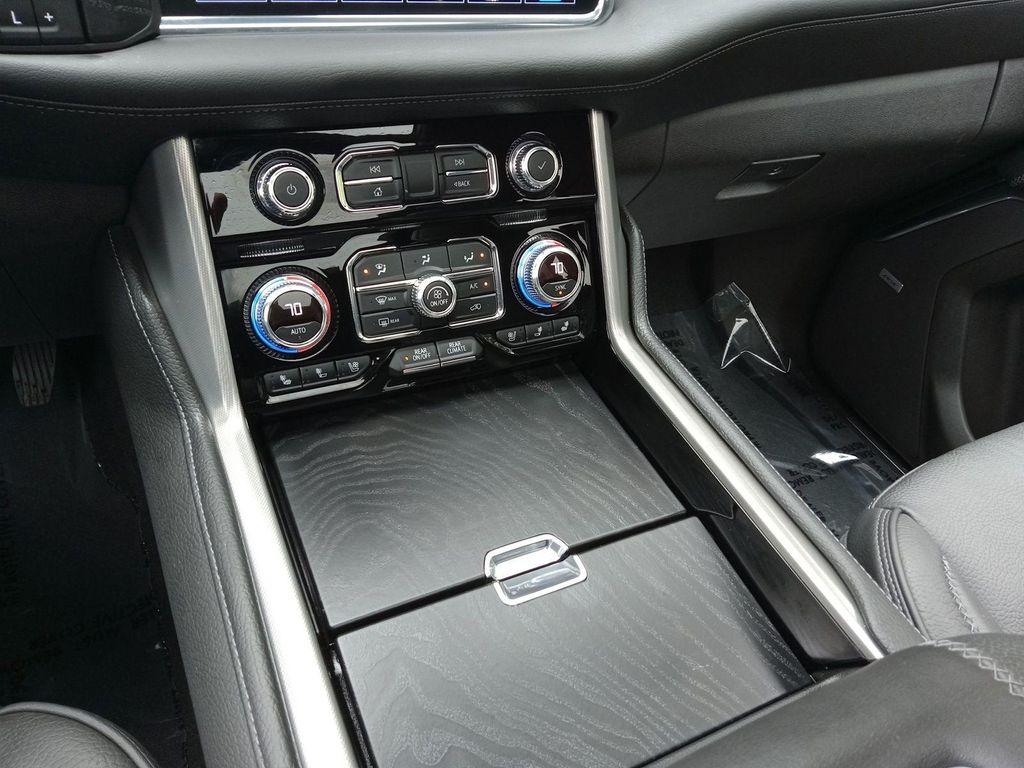 used 2021 GMC Yukon car, priced at $49,949