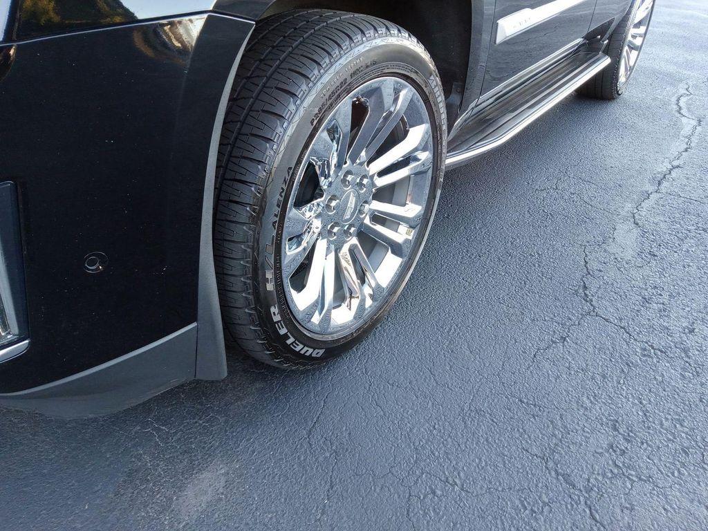 used 2020 Cadillac Escalade car, priced at $35,480