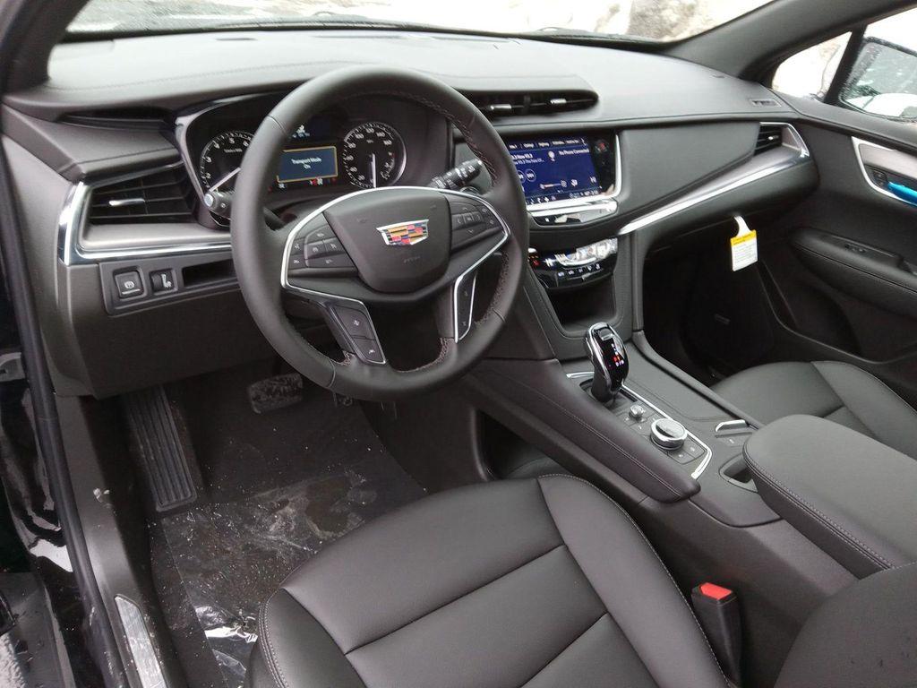 new 2026 Cadillac XT5 car, priced at $49,220