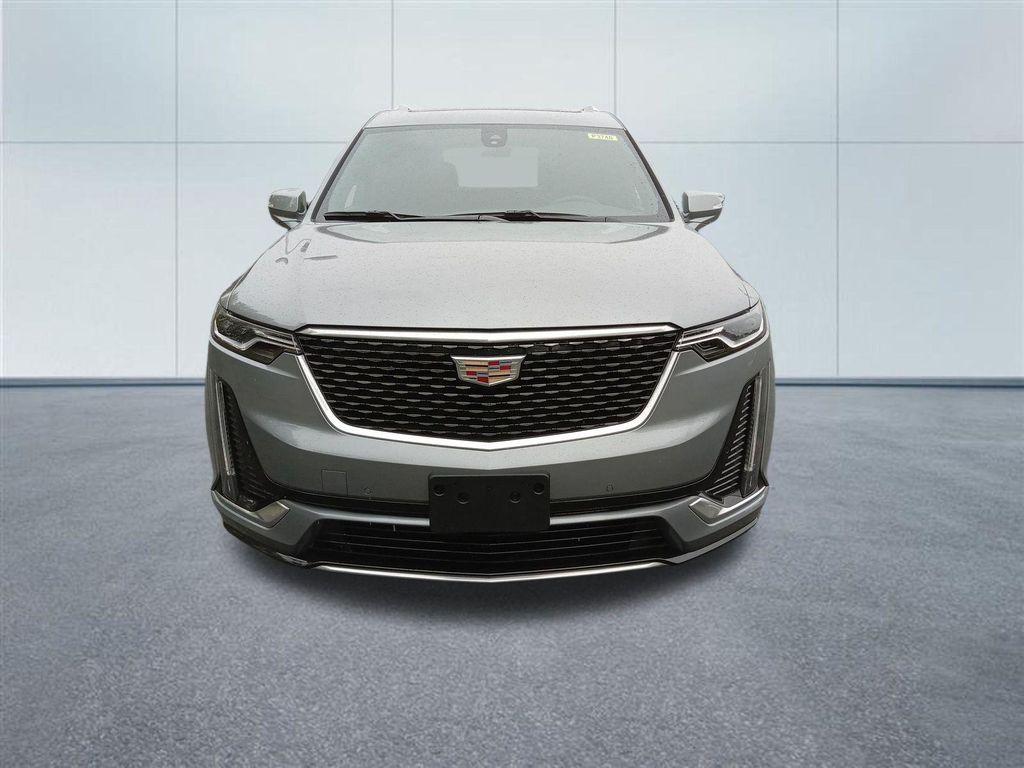 used 2024 Cadillac XT6 car, priced at $42,633