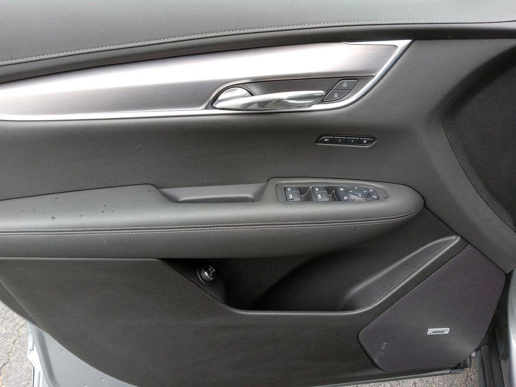 used 2024 Cadillac XT6 car, priced at $42,633