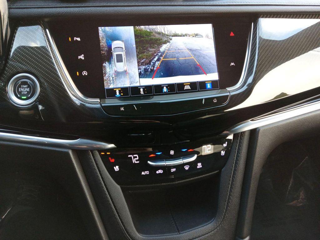 used 2023 Cadillac XT6 car, priced at $34,994