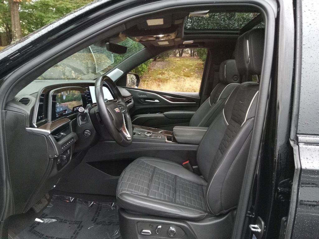 used 2024 Cadillac Escalade car, priced at $85,959