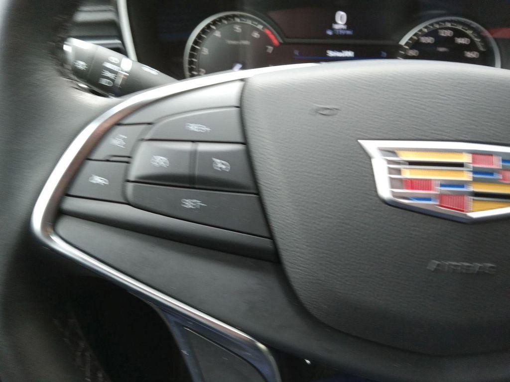 used 2023 Cadillac XT5 car, priced at $33,639