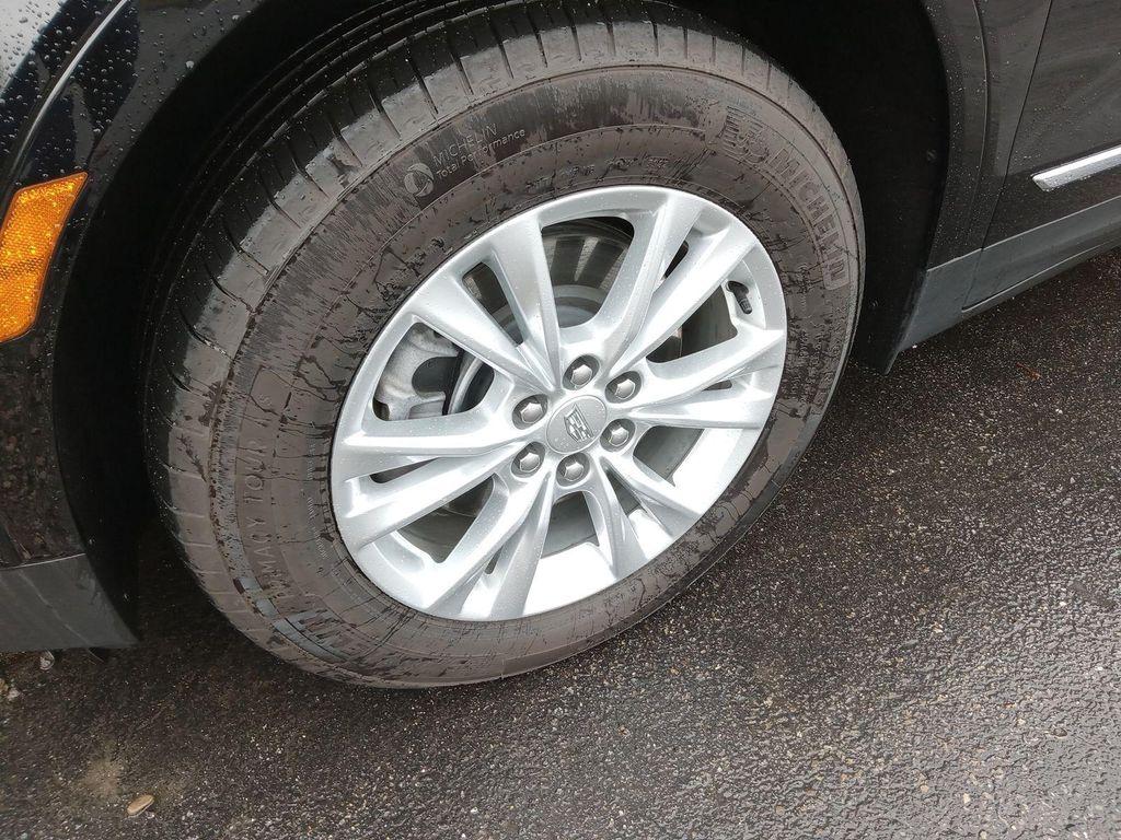 used 2023 Cadillac XT5 car, priced at $33,639