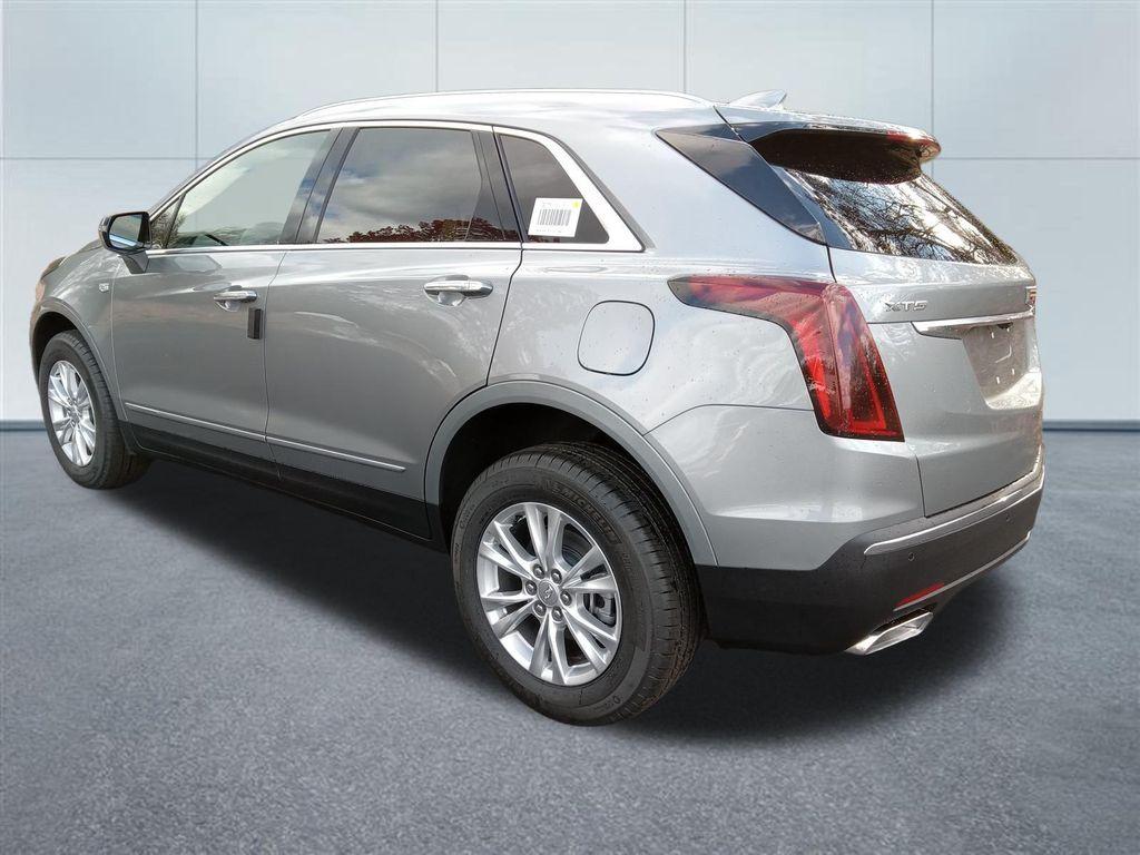 new 2026 Cadillac XT5 car, priced at $45,795