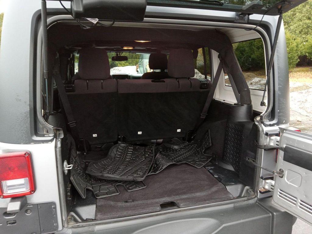 used 2014 Jeep Wrangler Unlimited car, priced at $19,533
