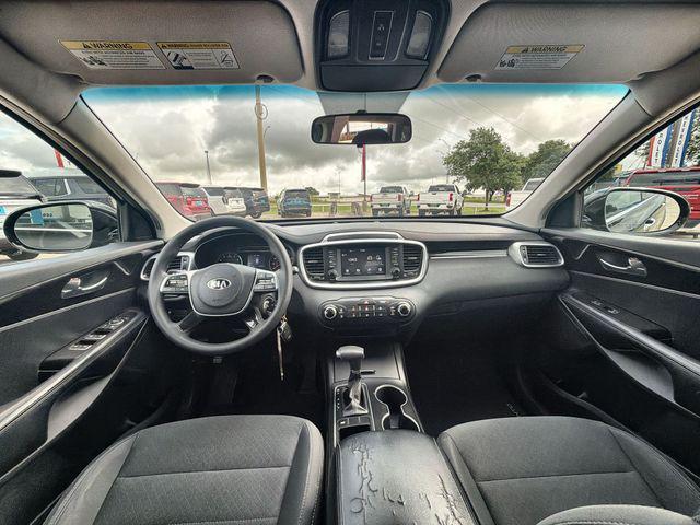 used 2019 Kia Sorento car, priced at $15,500