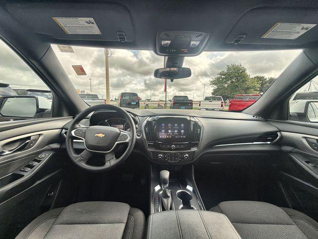 used 2023 Chevrolet Traverse car, priced at $26,500