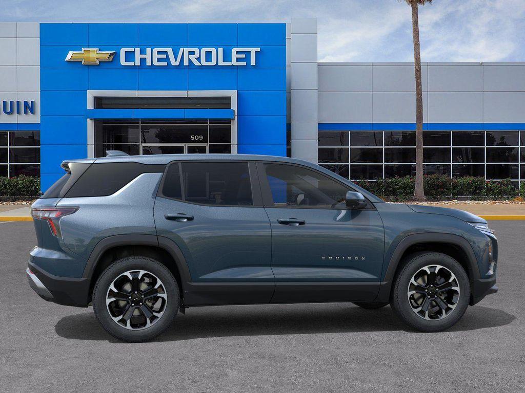 new 2026 Chevrolet Equinox car, priced at $32,203
