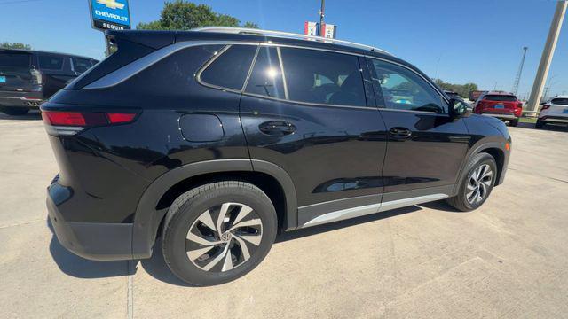 used 2025 Volkswagen Tiguan car, priced at $28,500
