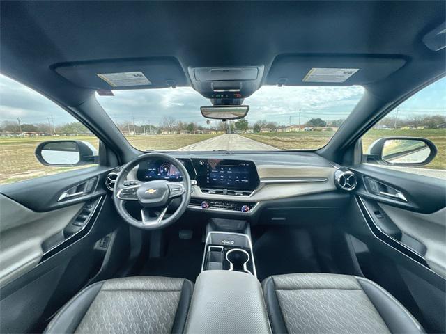 used 2025 Chevrolet Equinox car, priced at $24,500