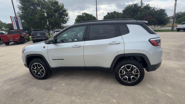 used 2025 Jeep Compass car, priced at $25,000
