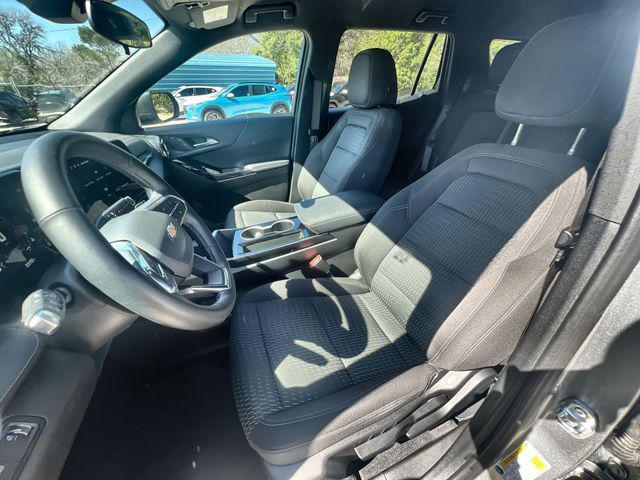 used 2025 Chevrolet Equinox car, priced at $25,000