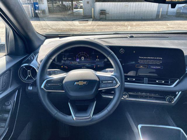 used 2025 Chevrolet Equinox car, priced at $25,000