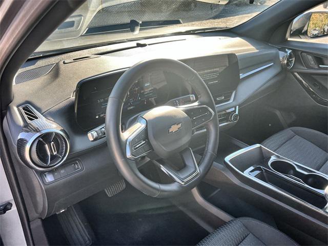 used 2025 Chevrolet Equinox car, priced at $24,000