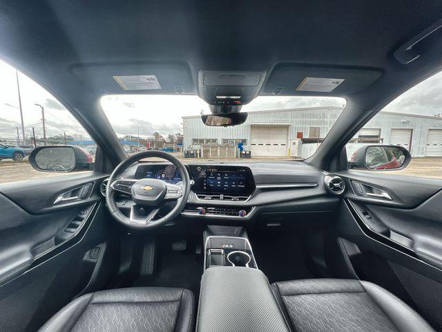 used 2025 Chevrolet Equinox car, priced at $23,500