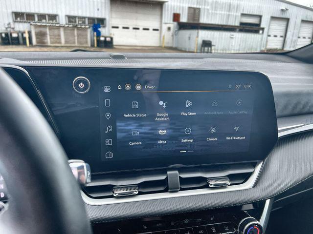 used 2025 Chevrolet Equinox car, priced at $23,500