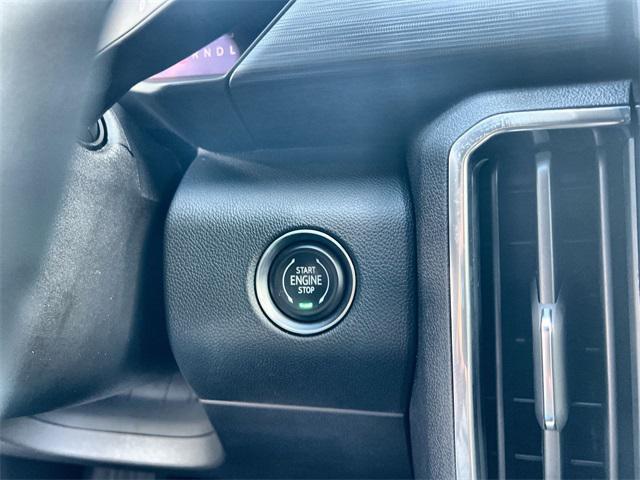 used 2025 GMC Acadia car, priced at $31,000