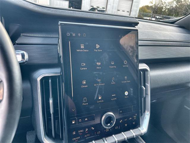 used 2025 GMC Acadia car, priced at $31,000