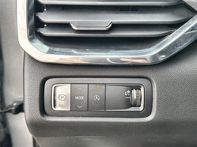 used 2025 GMC Acadia car, priced at $31,000