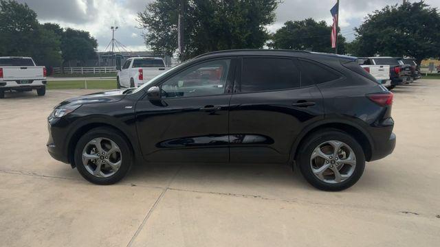 used 2025 Ford Escape car, priced at $23,500