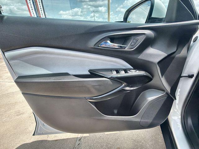 used 2025 Chevrolet Trax car, priced at $21,000