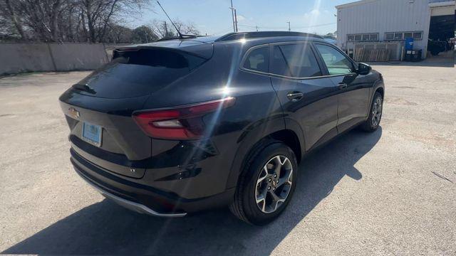 used 2025 Chevrolet Trax car, priced at $20,200