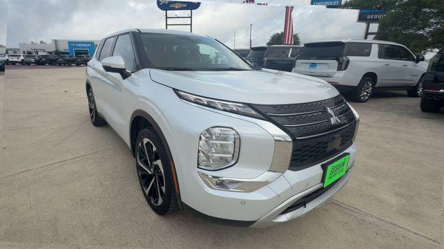 used 2023 Mitsubishi Outlander car, priced at $23,800