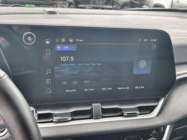 used 2025 Chevrolet Equinox car, priced at $26,553