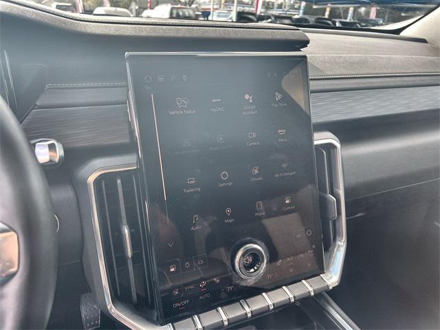 used 2025 GMC Acadia car, priced at $33,000